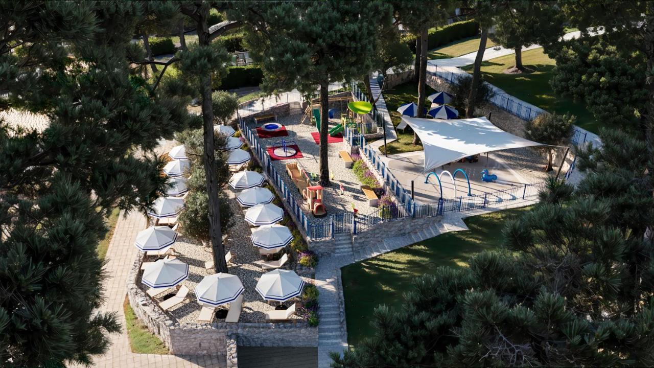 Bluesun Hotel Marina بريلا المظهر الخارجي الصورة